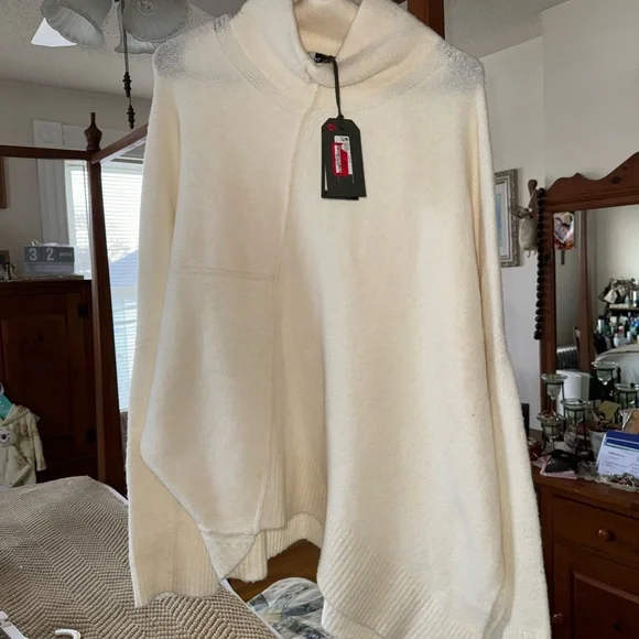 All Saints LockRoll Nexk Astmmetric Sweater NWT - Picture 5 of 10